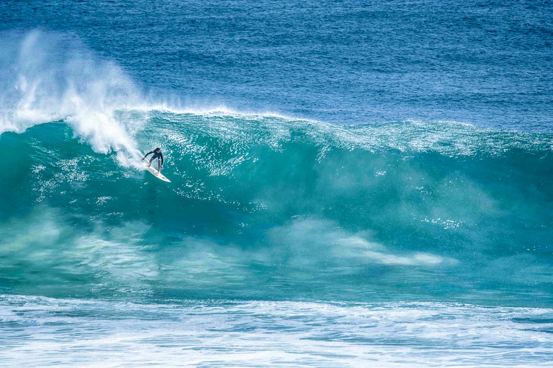 Big Wave Surfer auf Bali