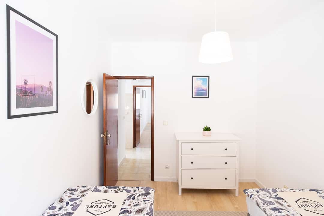 Entrance at room from apartment B ericeira rapturecamps