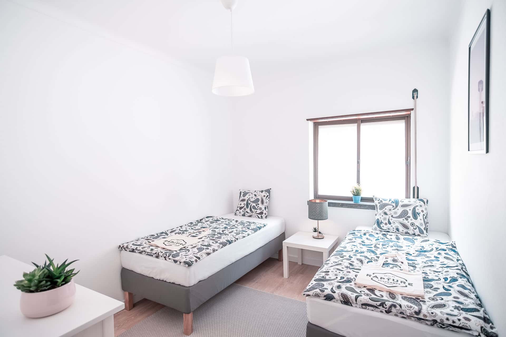 Rapture-Surfcamp-Portugal-Ericeira-Twin-Room
